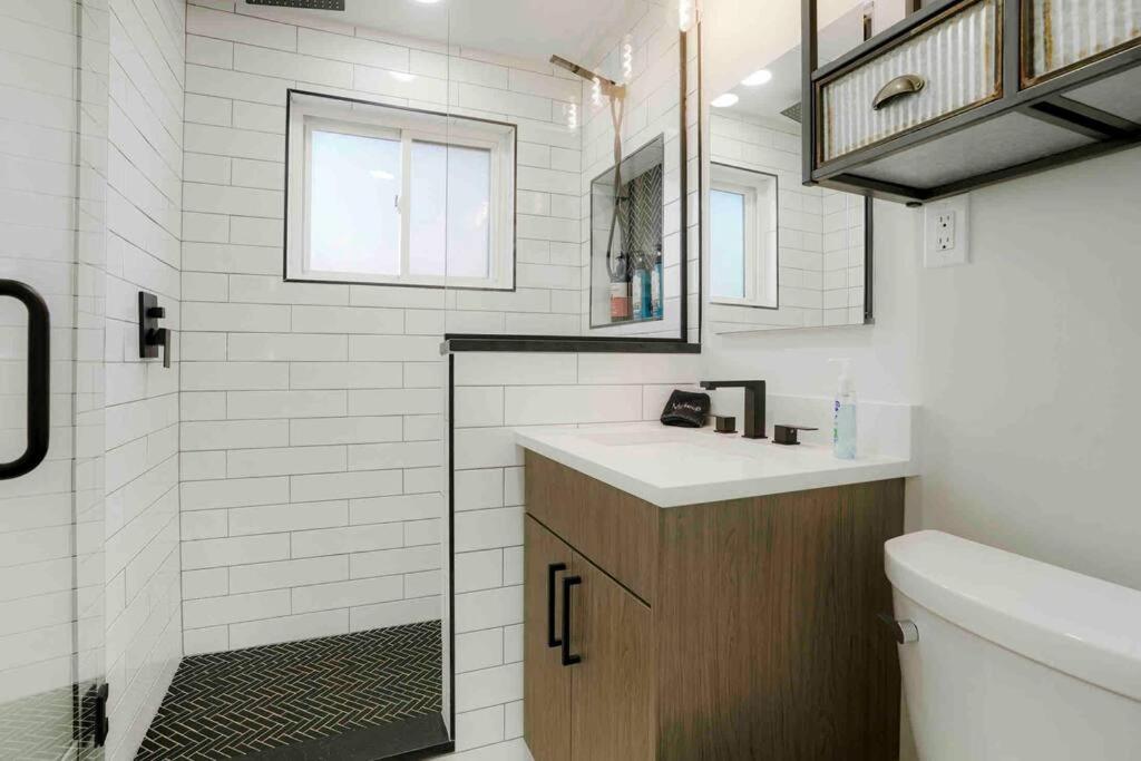 Casa vacanze Sleeps 16 - 15 Min/downtown, 10 Min/medical Center *