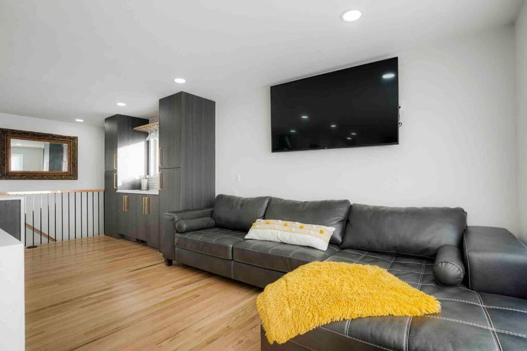 Sleeps 16 - 15 Min/downtown, 10 Min/medical Center Casa vacanze Aurora