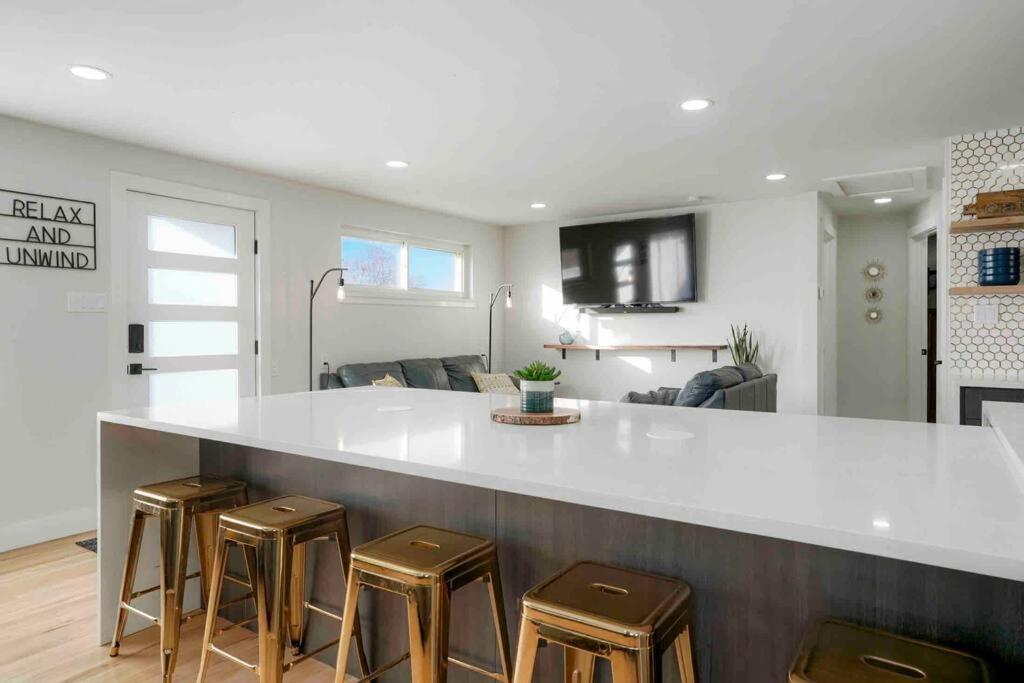 Casa vacanze Sleeps 16 - 15 Min/downtown, 10 Min/medical Center *
